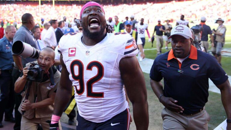 bears activate linebacker pernell mcphee ahead of thursday night football