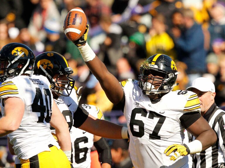 2017 NFL Draft: Scouting Iowa DL Jaleel Johnson
