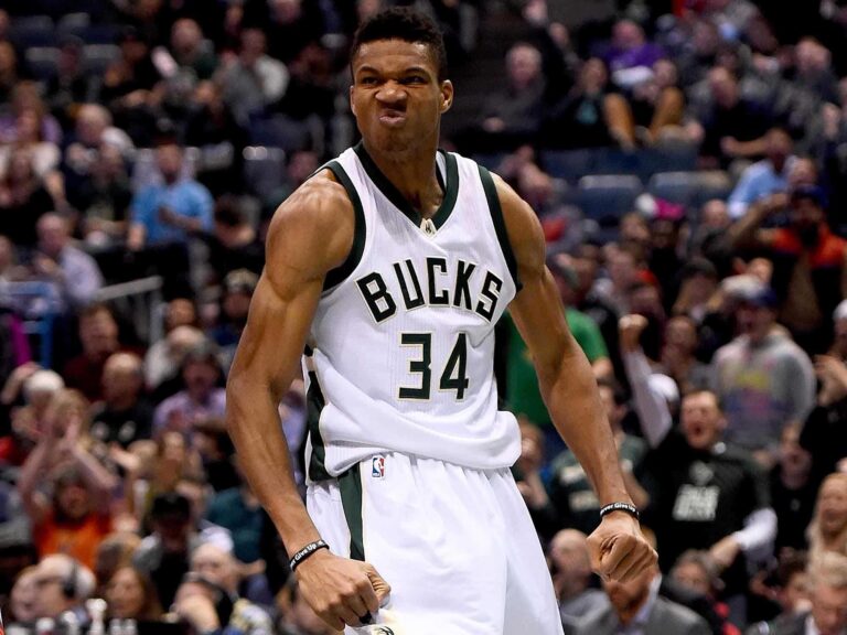 Giannis Antetokounmpo Was Ridiculous Once Again In Win Over Heat