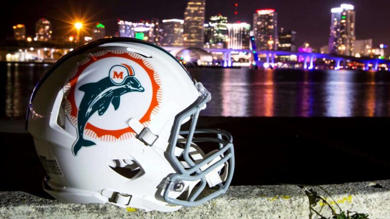 Miami Dolphins To Wear Throwback Uniforms Against Bills